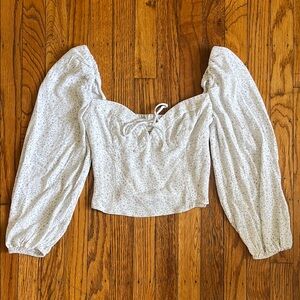 Aritzia White Floral Puff Sleeve Top